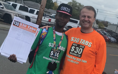 PICS, PICS, PICS:  I was everywhere at the Puyallup Fair all day on the last day which was yesterday — lots of love, lots of sigs, lots of pics!!