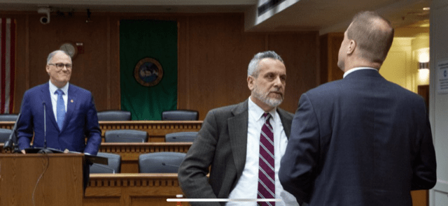 ad009924-6f66-4eb9-a286-460d5c50c1ba (1)